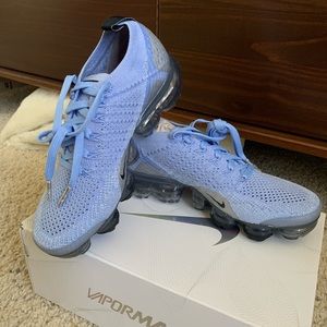 Brand New Nike Vapormax Flyknit 2 6.5